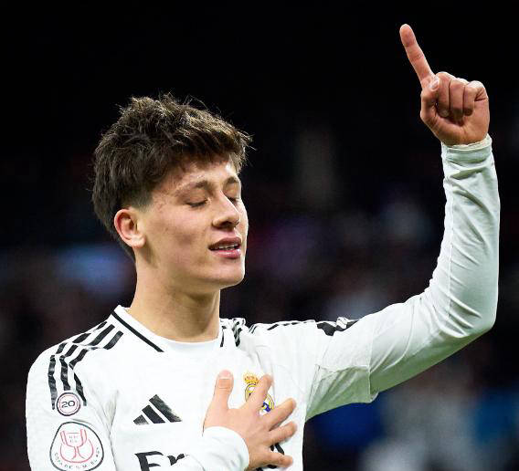 皇马新援居莱尔：绝佳组织者兼射手，备受瞩目